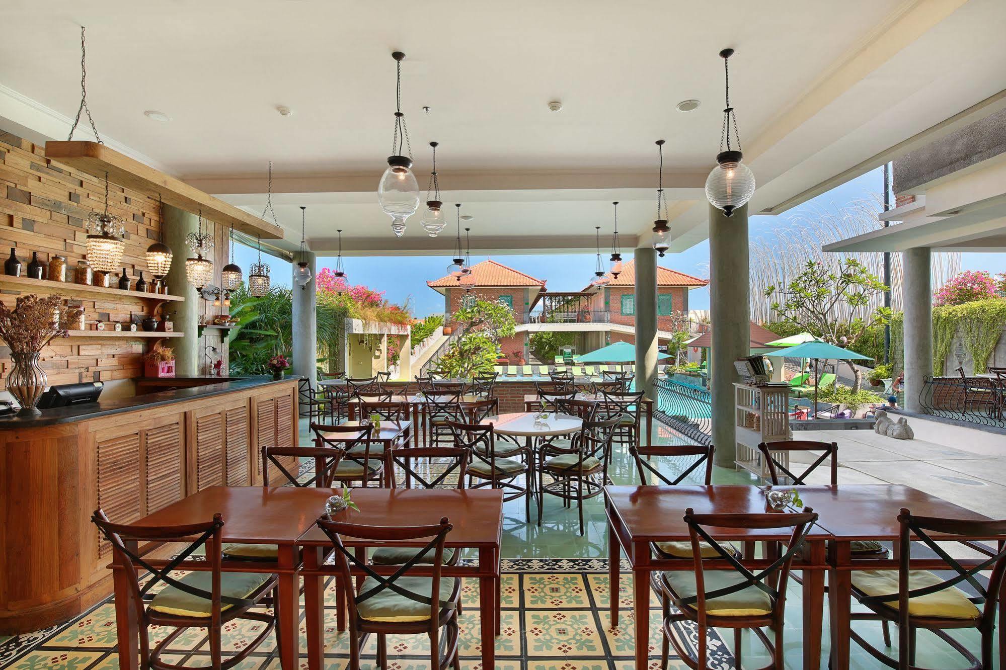 होटल Maison At C Boutique & Seminyak (Bali)